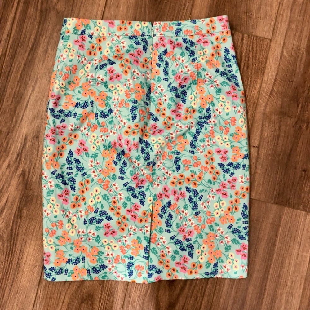 NWT J Crew Factory sateen pencil skirt in Fresh Spearmint Multicolor size 0 - Picture 5 of 6